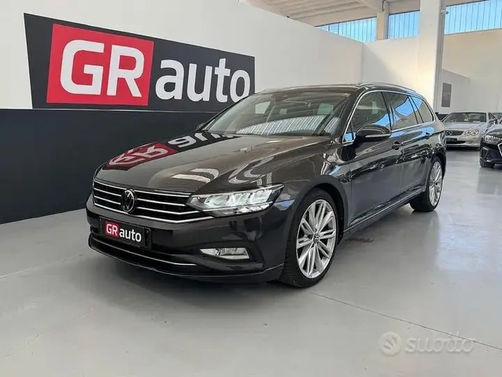 Volkswagen Passat Variant 2022 photo 3