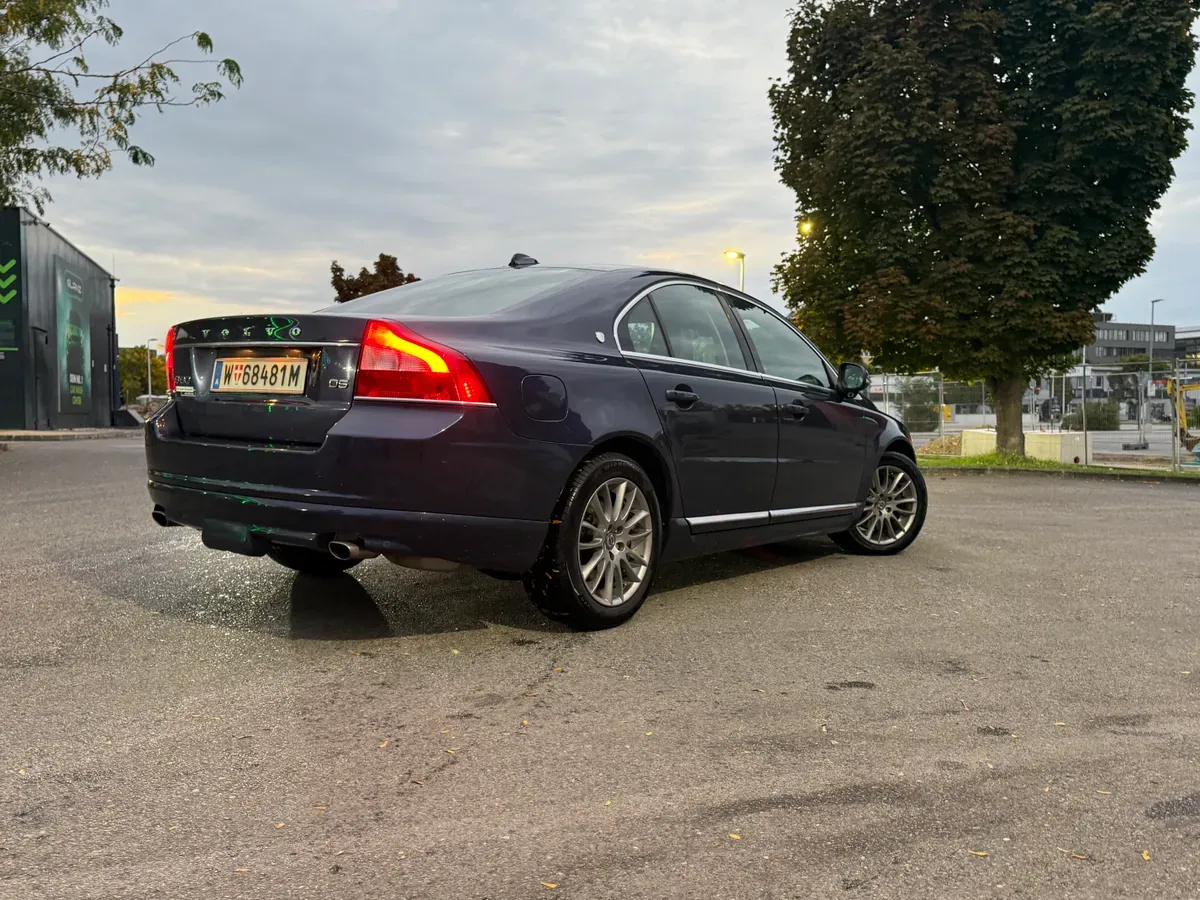 Volvo S80 2012 photo 3