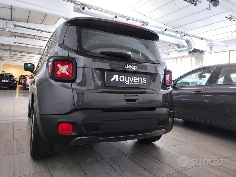 Jeep Renegade 2023 photo 4