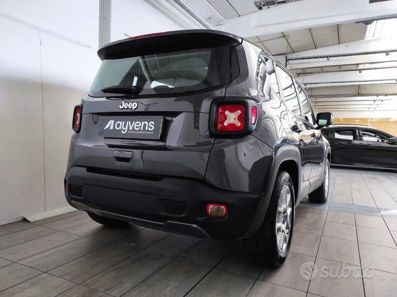 Jeep Renegade 2023 photo 5