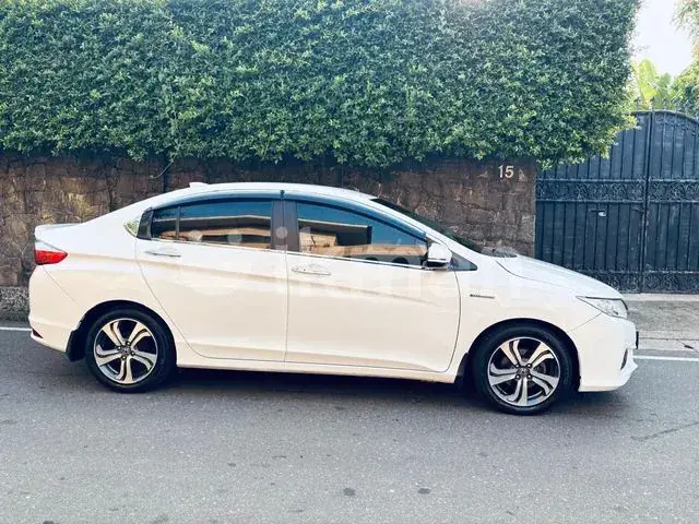 Honda Grace