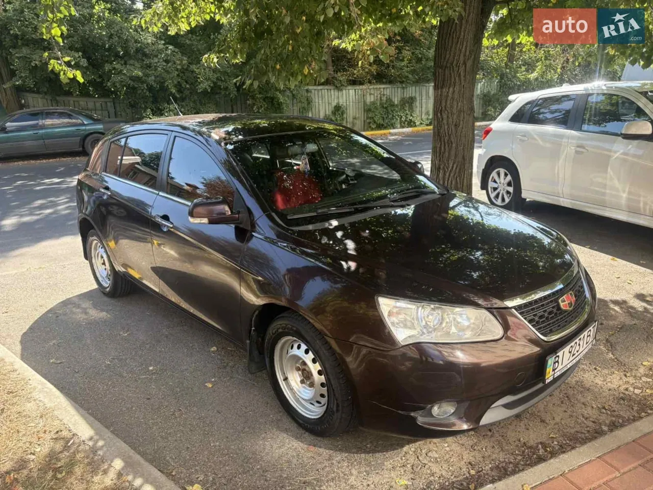 Geely Emgrand 7 (Ec7) 2013 photo 5
