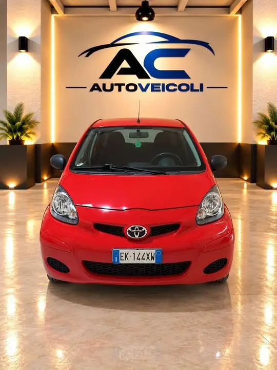 Toyota Aygo 2011 photo 2