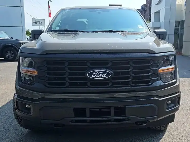 Ford F-150 Supercrew 2026 photo 2