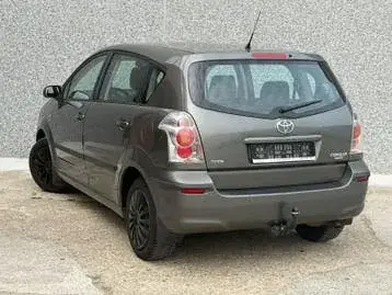Toyota Corolla Verso 2006 photo 3