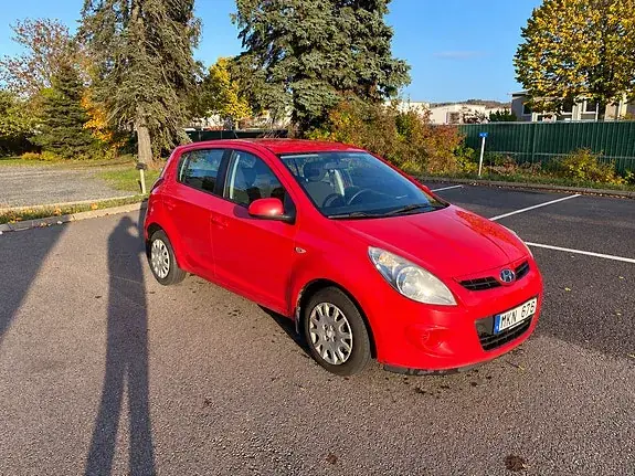 Hyundai I20