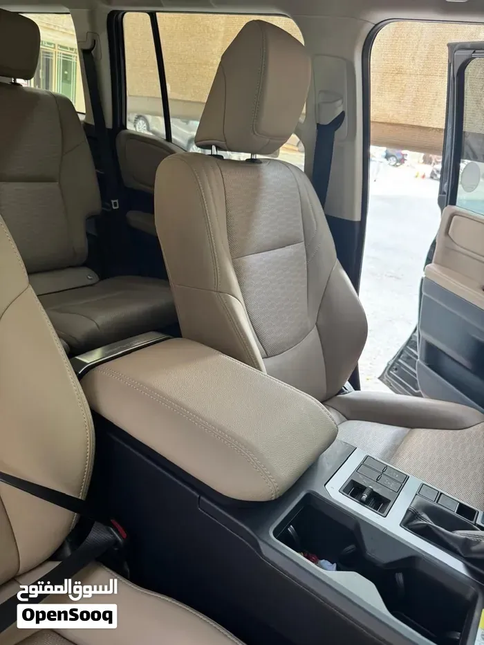 Toyota Prado 2024 photo 2