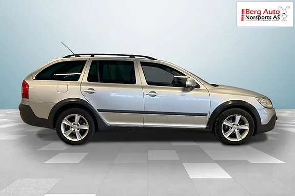 Skoda Octavia Scout 2013 photo 5