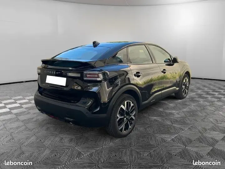 Citroen C4 2025 photo 2
