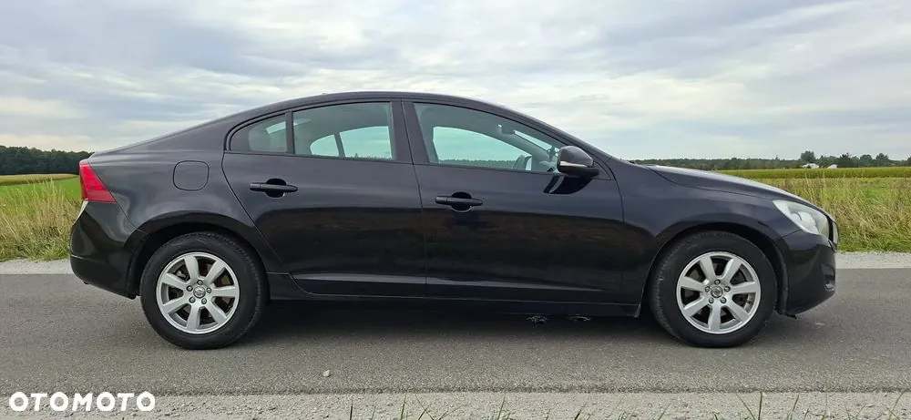 Volvo S60 2013 photo 4