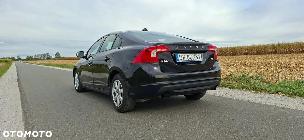 Volvo S60 2013 photo 5