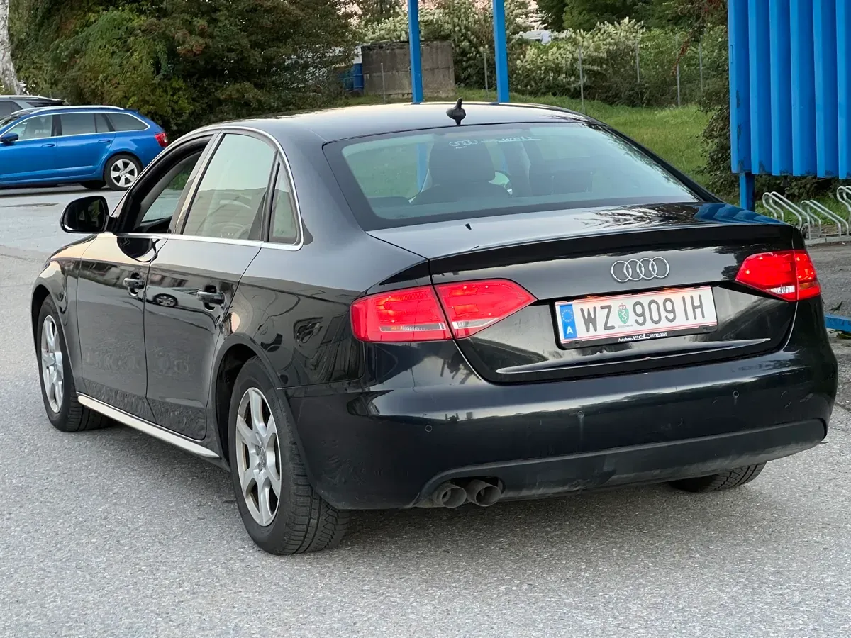 Audi A4 2008 photo 2