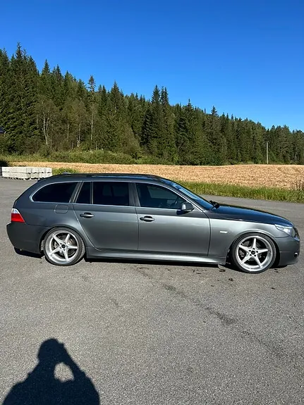 BMW 525D 2005 photo 2