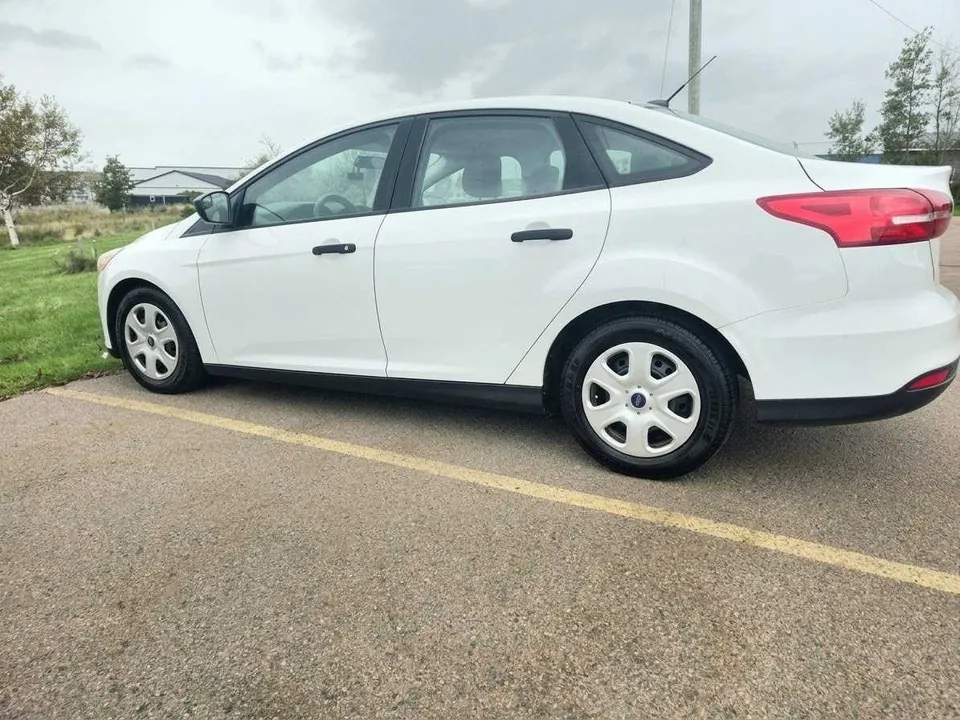 Ford Focus 2015 photo 3