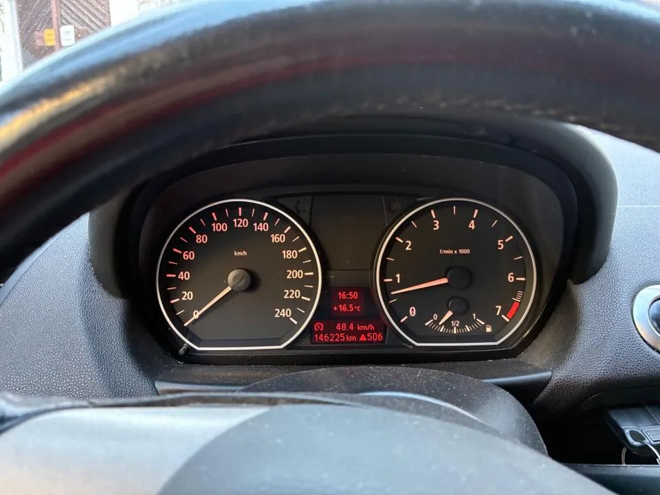 BMW 118I