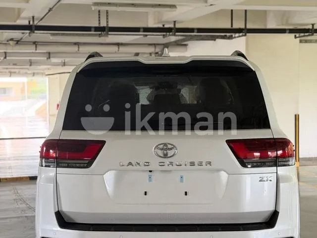 Toyota Land Cruiser Prado 2026 photo 2