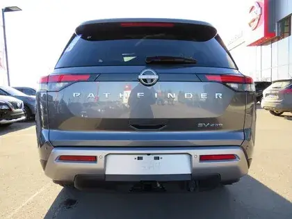 Nissan Pathfinder 2024 photo 4