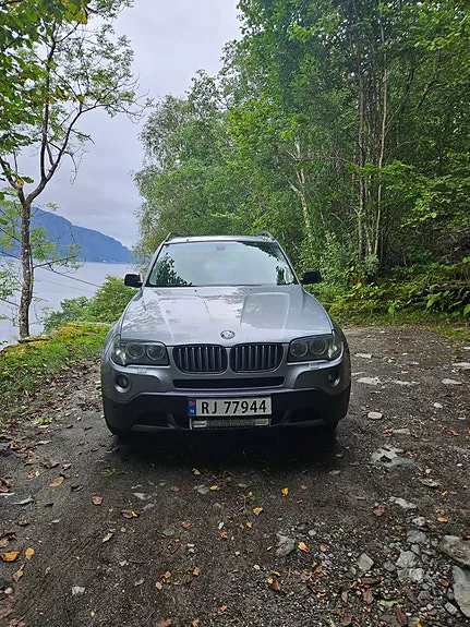 BMW X3 2008 photo 2