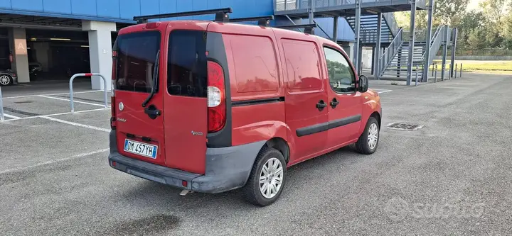 Fiat Doblo 2008 photo 2