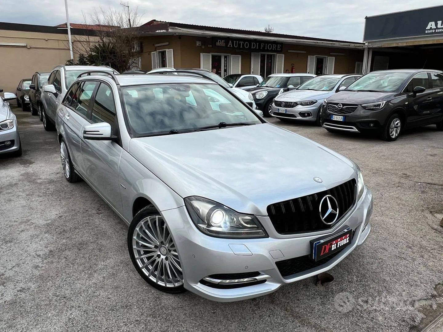 Mercedes-Benz C 2011 photo 4