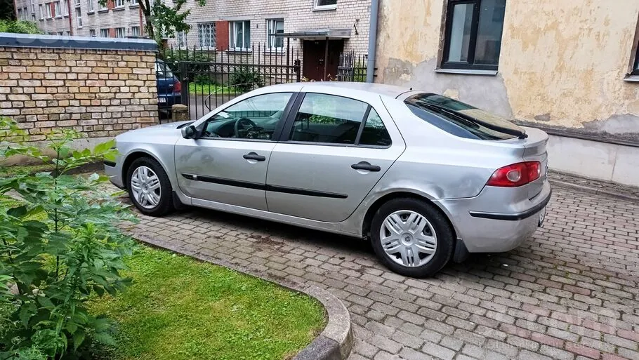 Renault Laguna 2007 photo 3