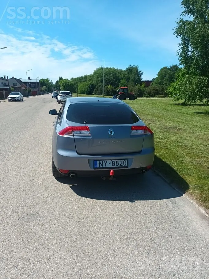 Renault Laguna 2008 photo 5
