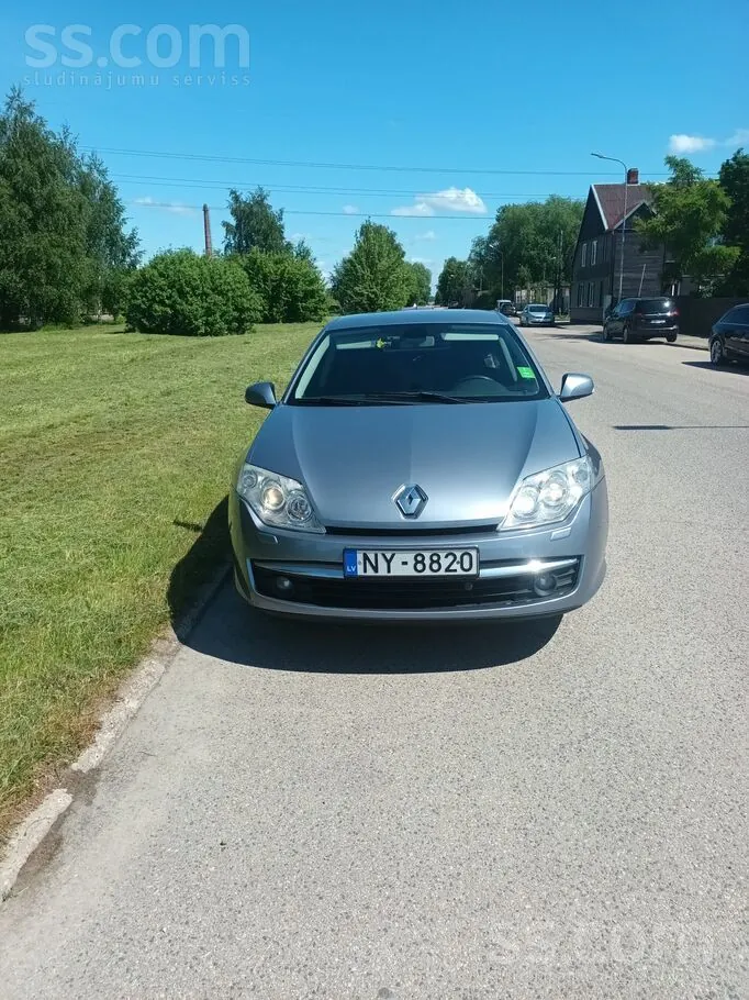 Renault Laguna 2008 photo 2