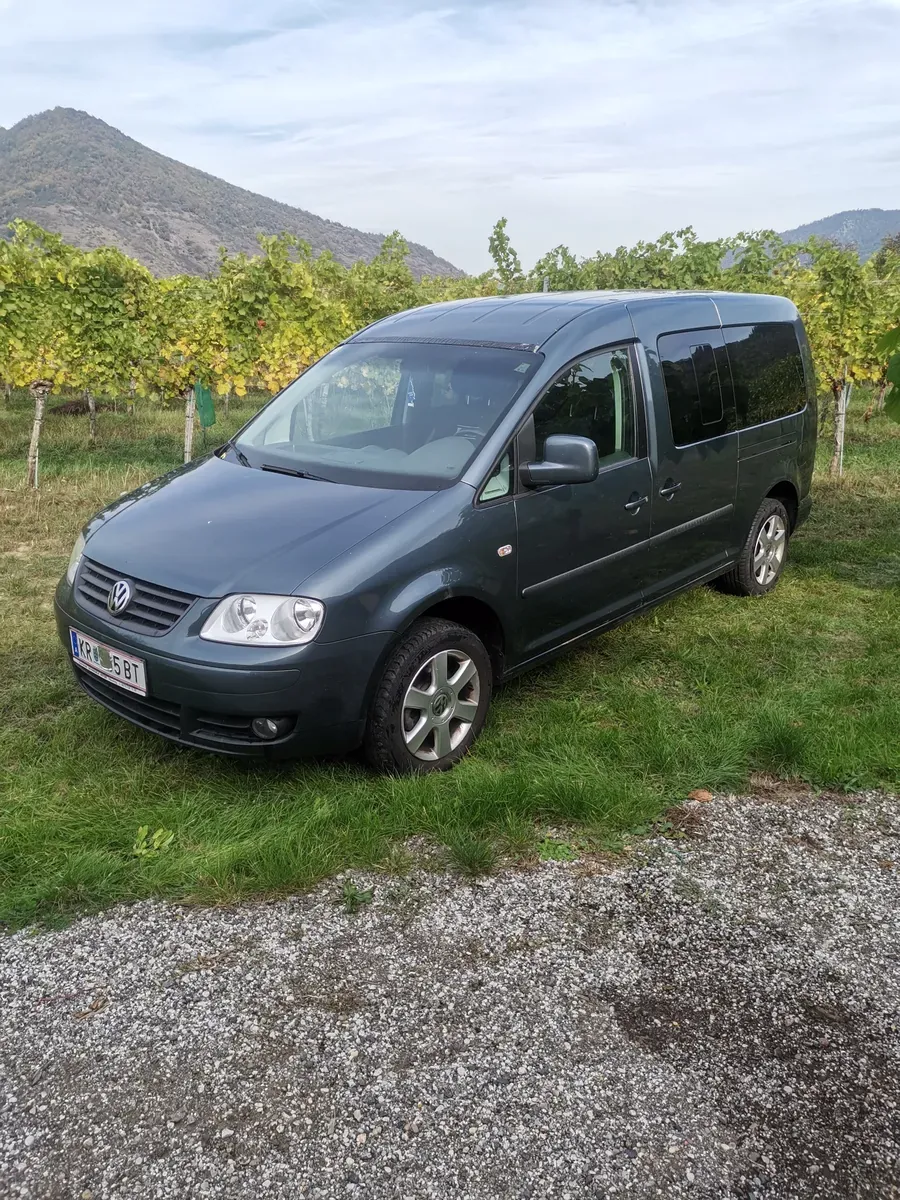 Volkswagen Caddy 2008 photo 2
