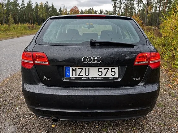 Audi A3 2013 photo 2