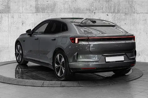 Polestar 4 2025 photo 5