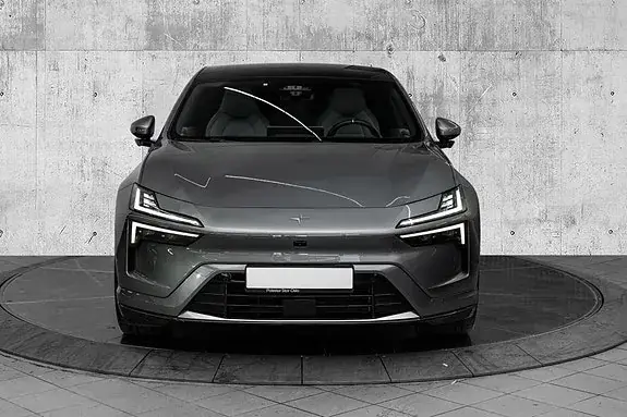 Polestar 4 2025 photo 3