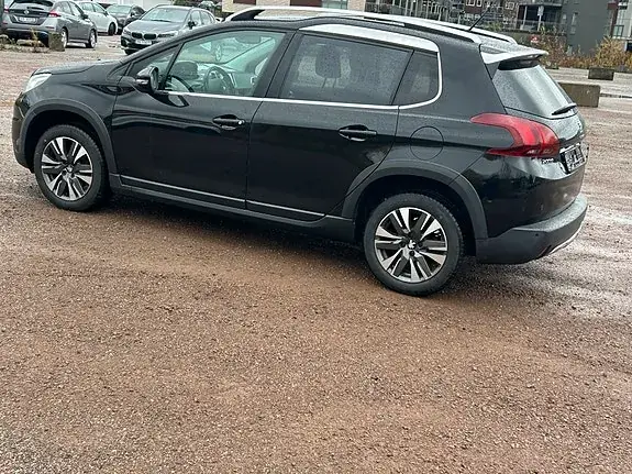 Peugeot 2008 2017 photo 3
