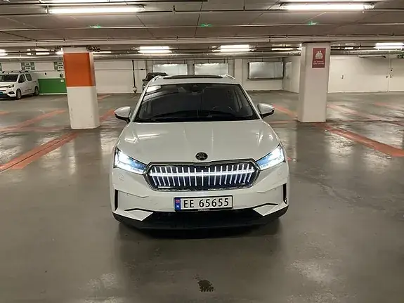 Skoda Enyaq 2022 photo 3