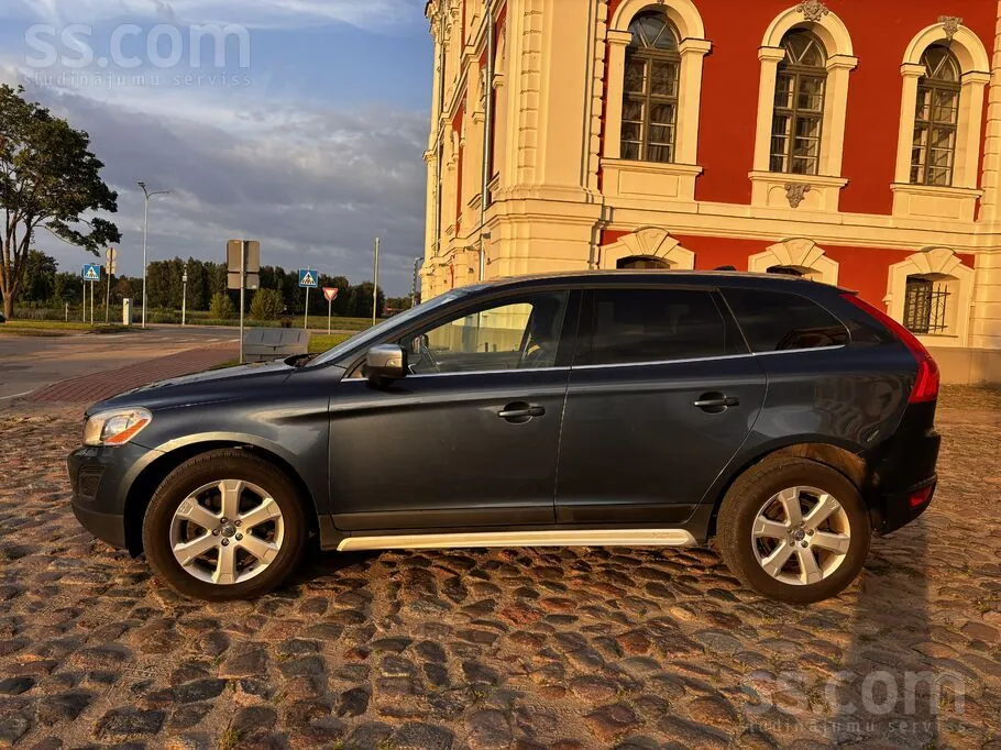 Volvo Xc60 2010 photo 2
