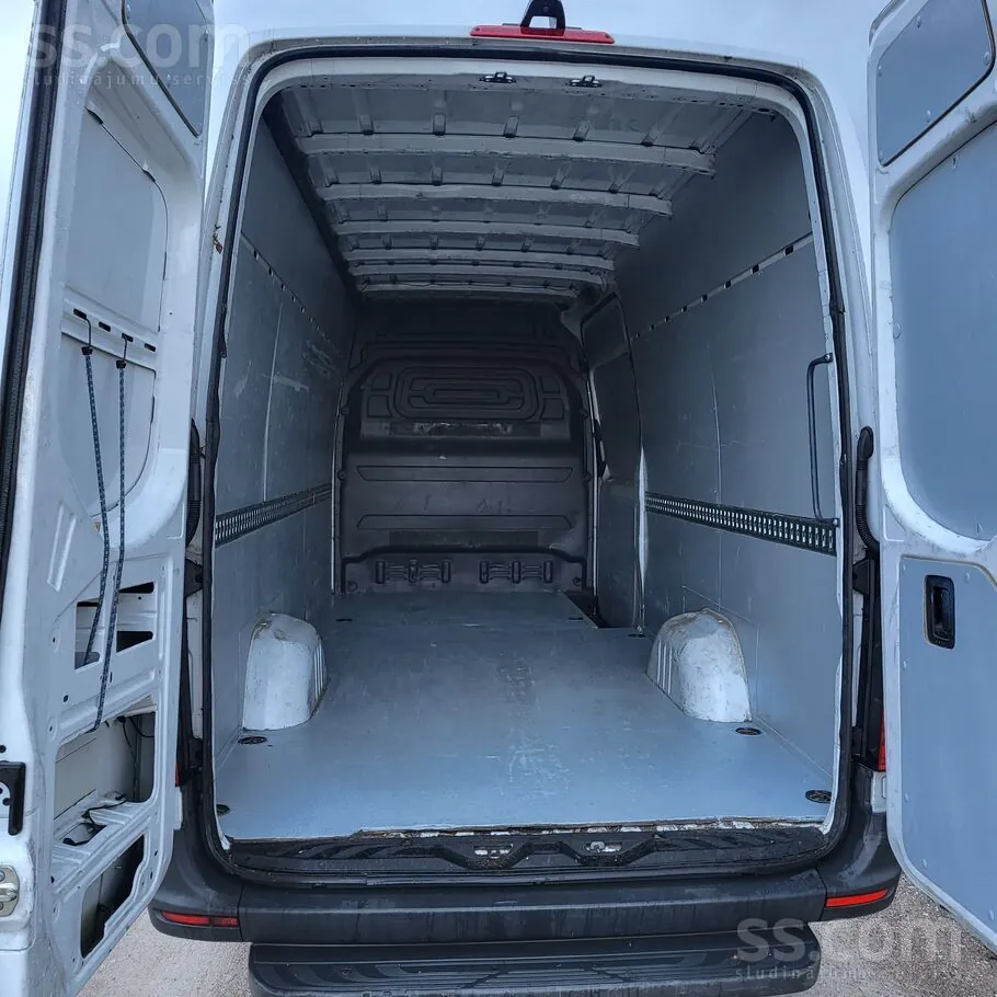 Mercedes-Benz Sprinter 2020 photo 2