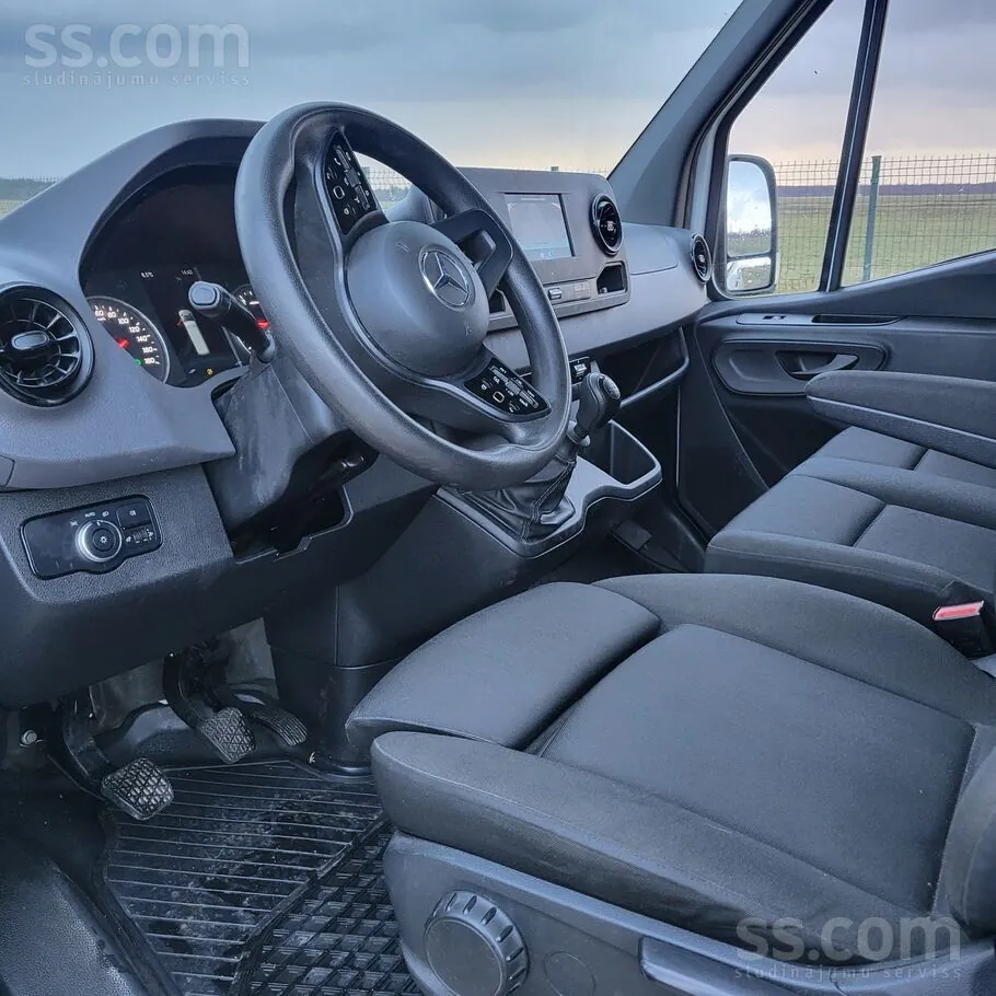Mercedes-Benz Sprinter 2020 photo 3
