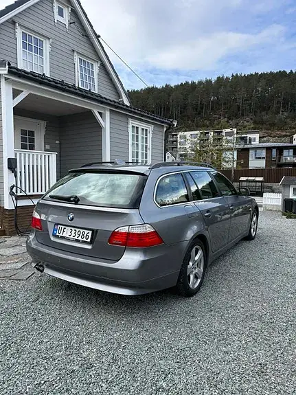 BMW 530Xd 2007 photo 4