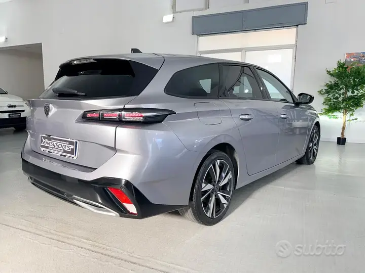 Peugeot 308 2022 photo 5