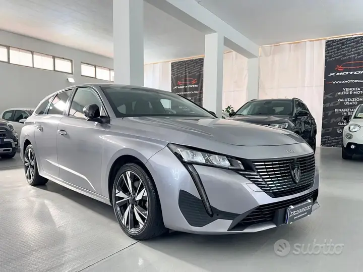 Peugeot 308 2022 photo 3