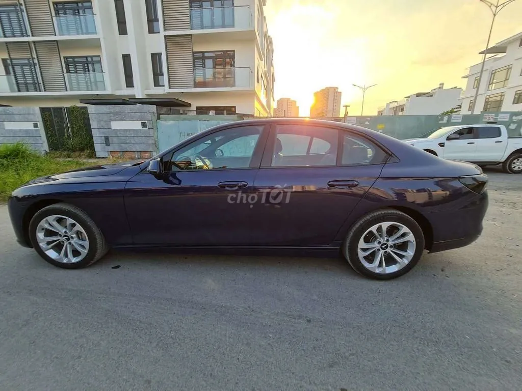Vinfast Lux A2.0 2022 photo 3