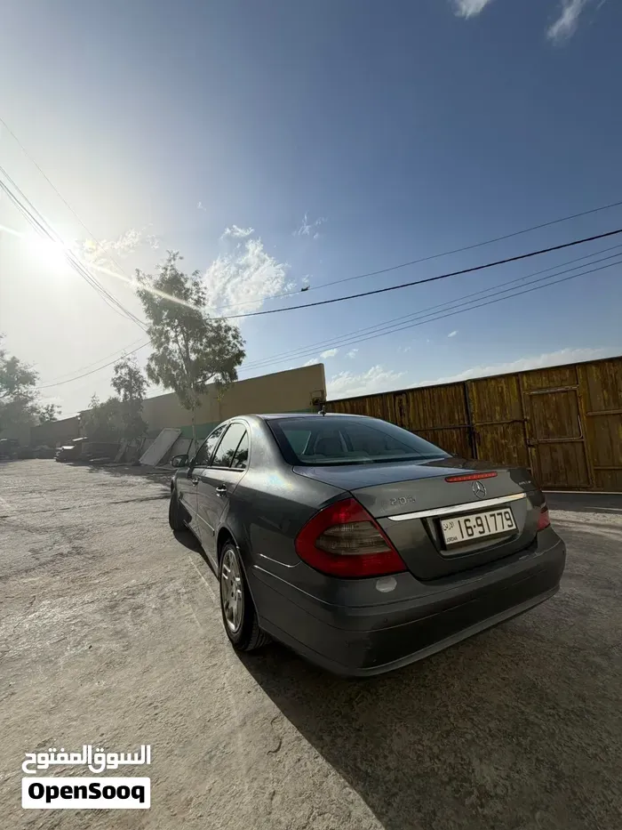 Mercedes-Benz E-Class 2008 photo 4