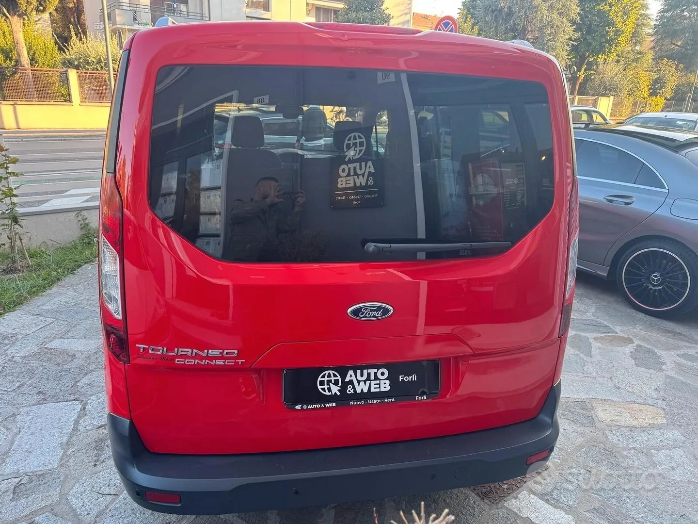 Ford Tourneo Connect 2015 photo 4