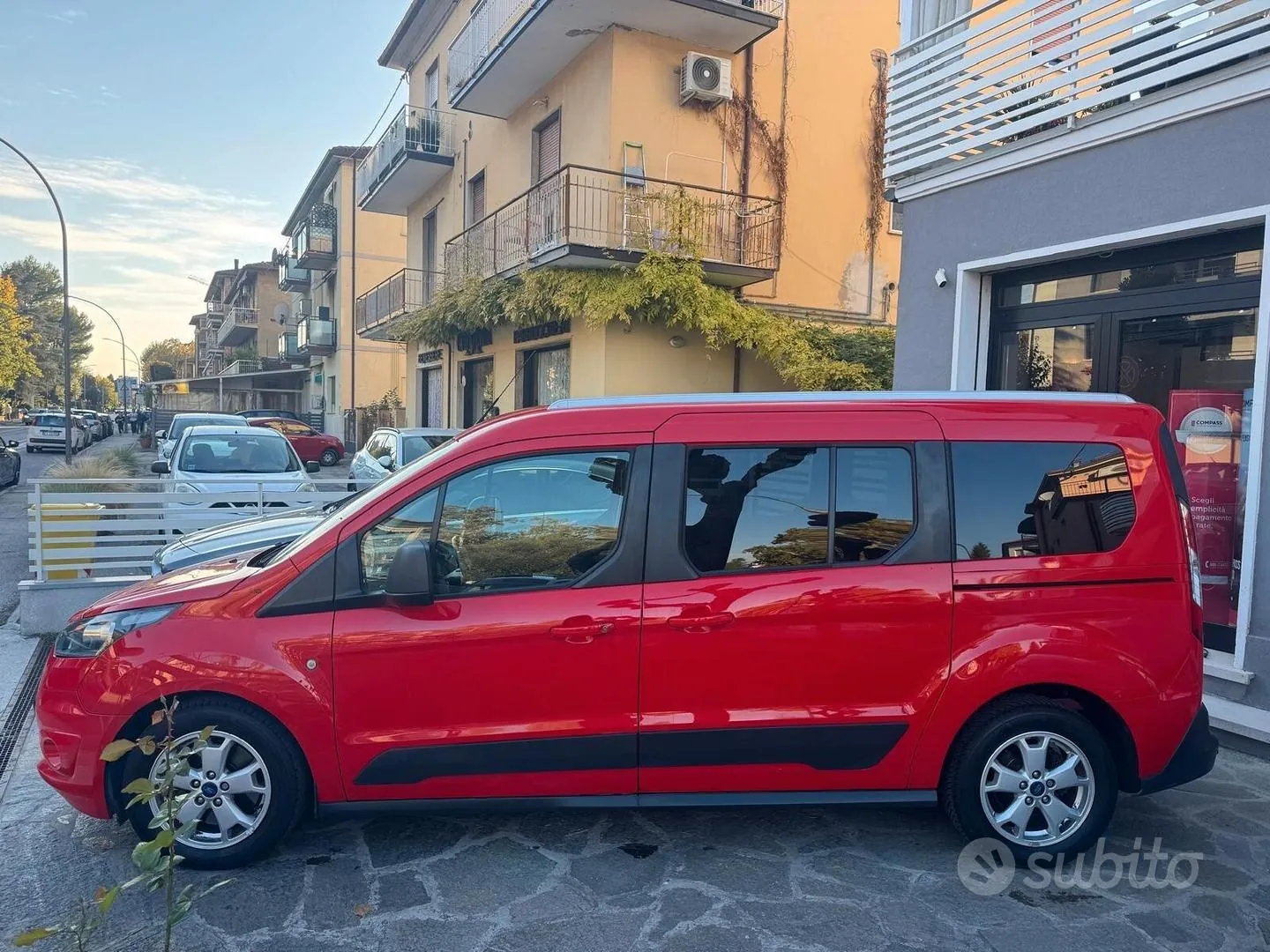 Ford Tourneo Connect 2015 photo 5
