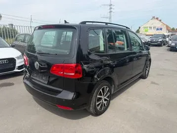 Volkswagen Touran 2015 photo 3