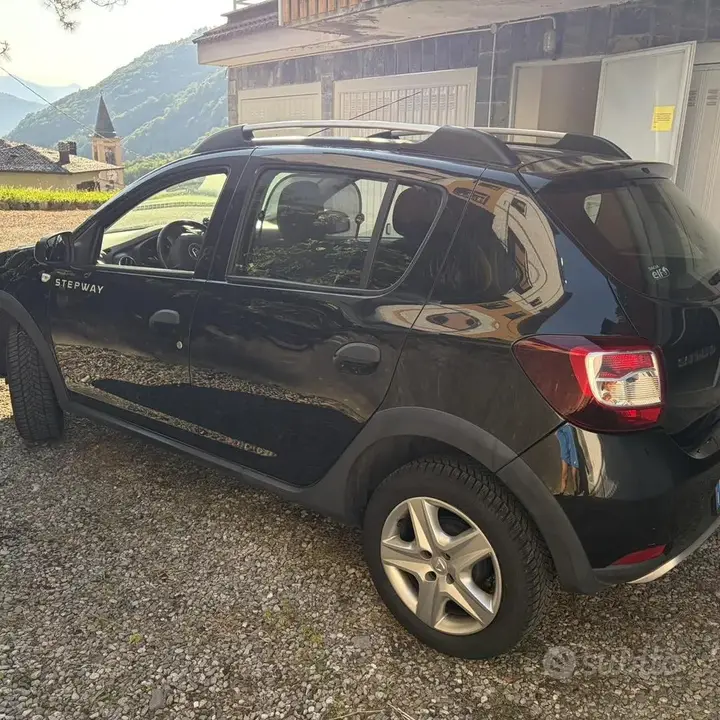 Dacia Sandero 2013 photo 3