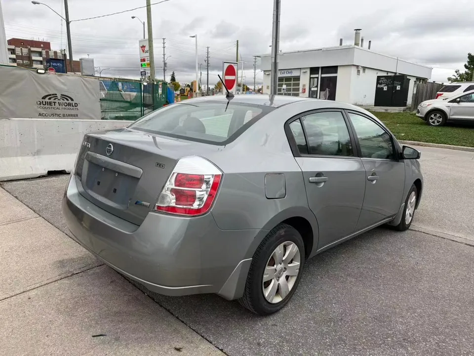 Nissan Sentra 2009 photo 4
