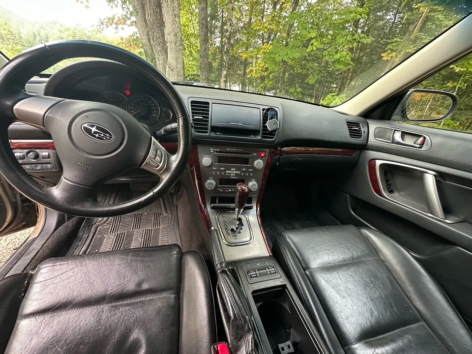 Subaru Outback 2009 photo 5