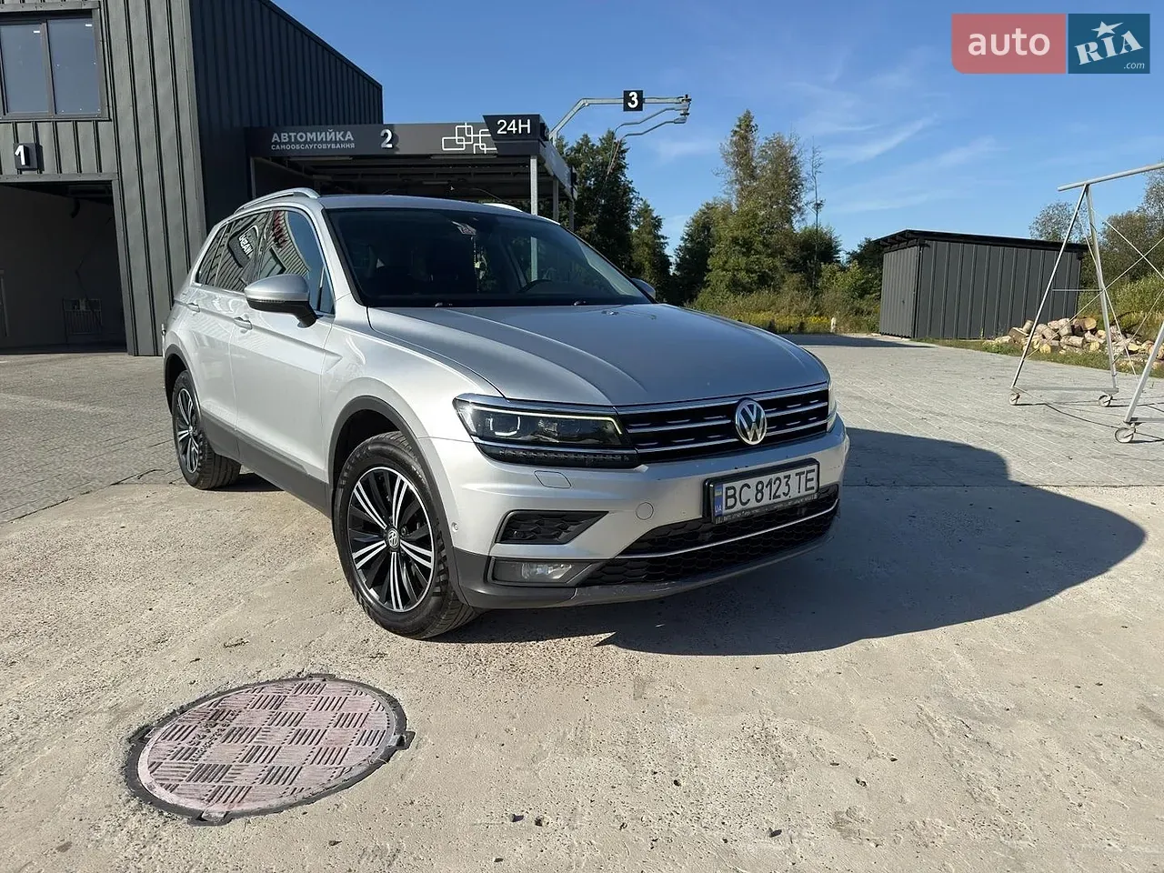 Volkswagen Tiguan 2019 photo 2