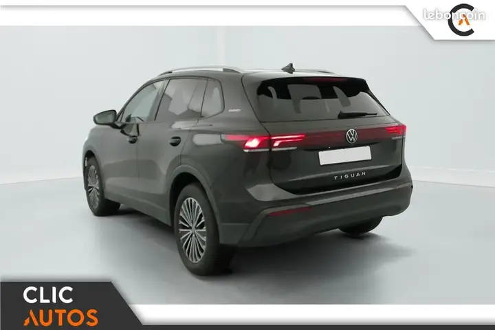 Volkswagen Tiguan 2025 photo 5