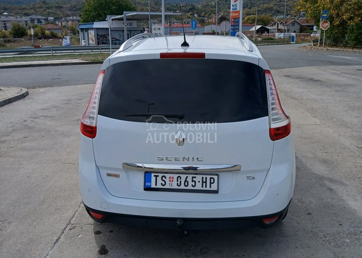 Renault Scenic 2014 photo 4
